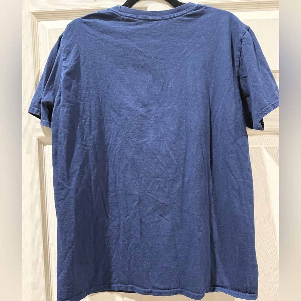 Vibrant Navy Tee with Bold Graphic - Picture 5 of 7
